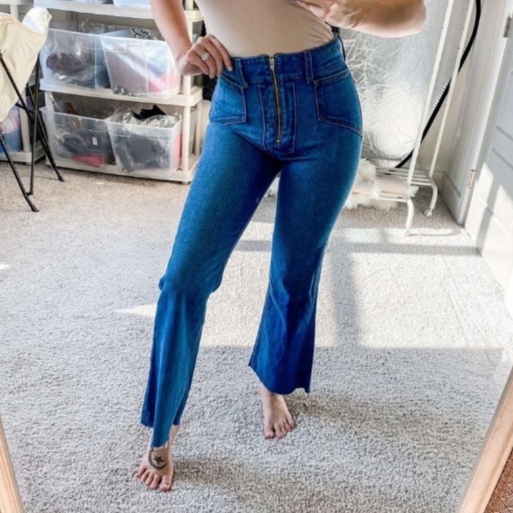 Reformation Cher High Rise Flare Denim Jeans in Ellis Wash Size 24
